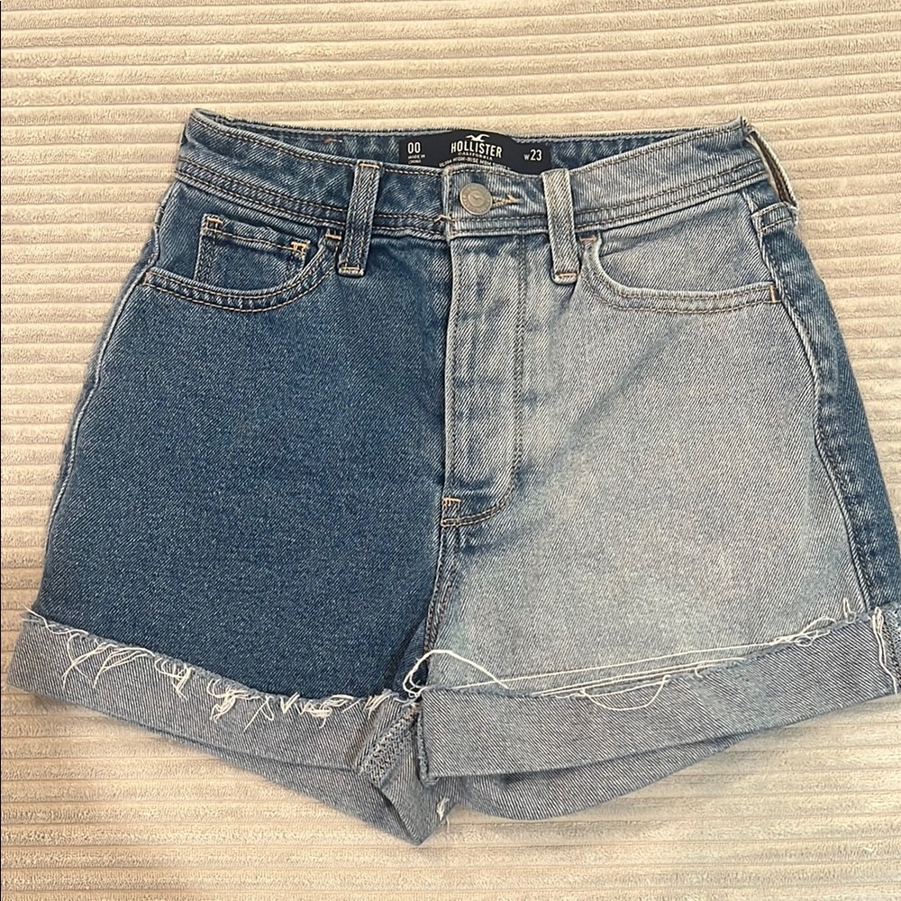 Hollister Women's Blue and Gray Jean Shorts